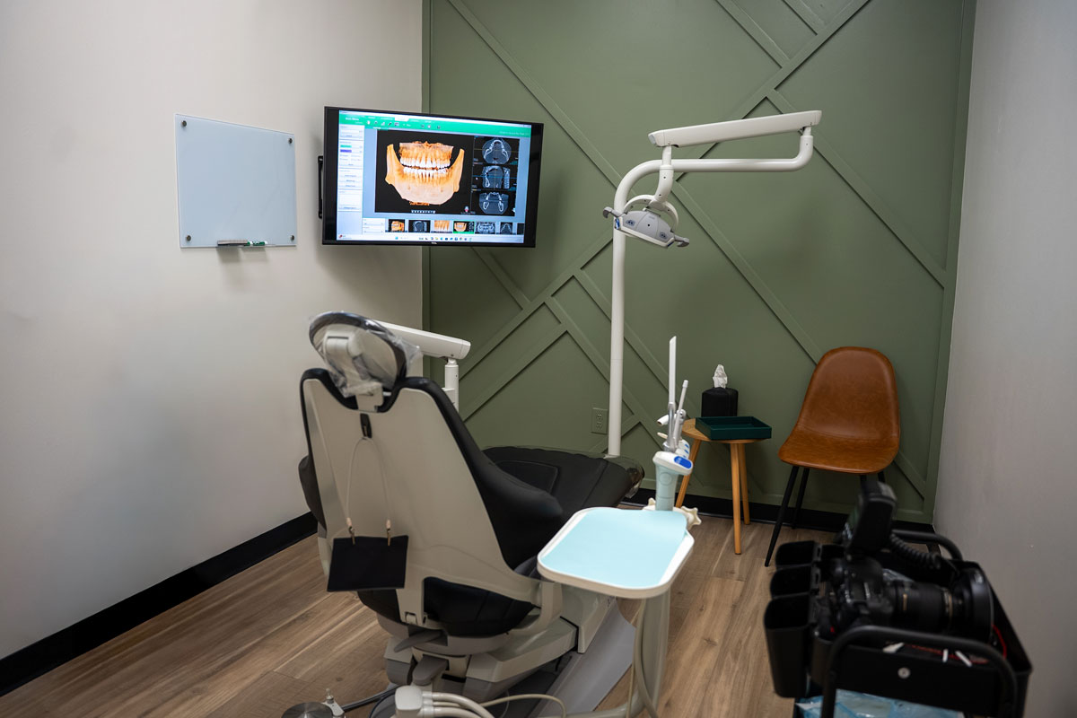 thrive-dental-care-office-1 dental equipment